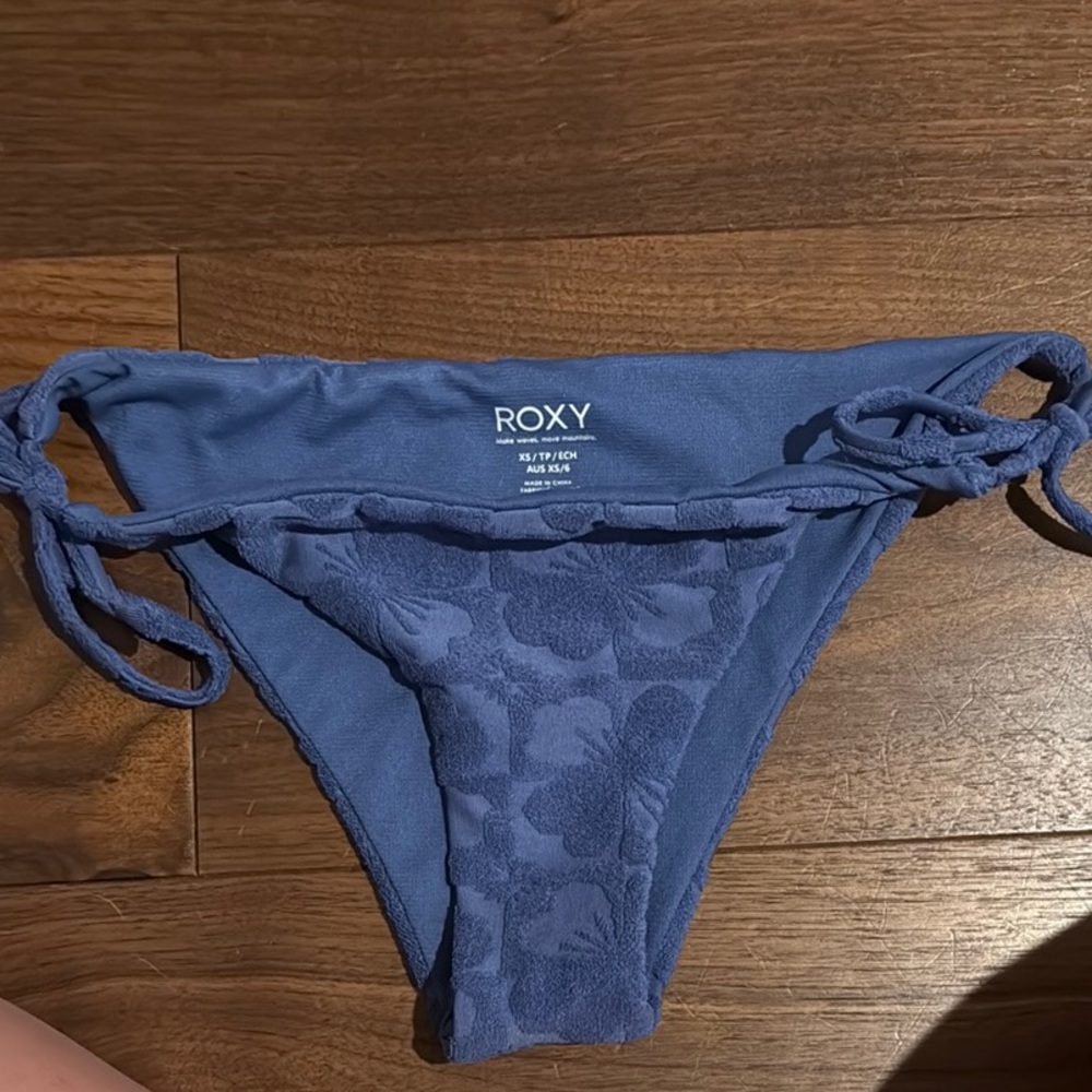 Roxy Women's Blue Tie-Side Bikini Bottom